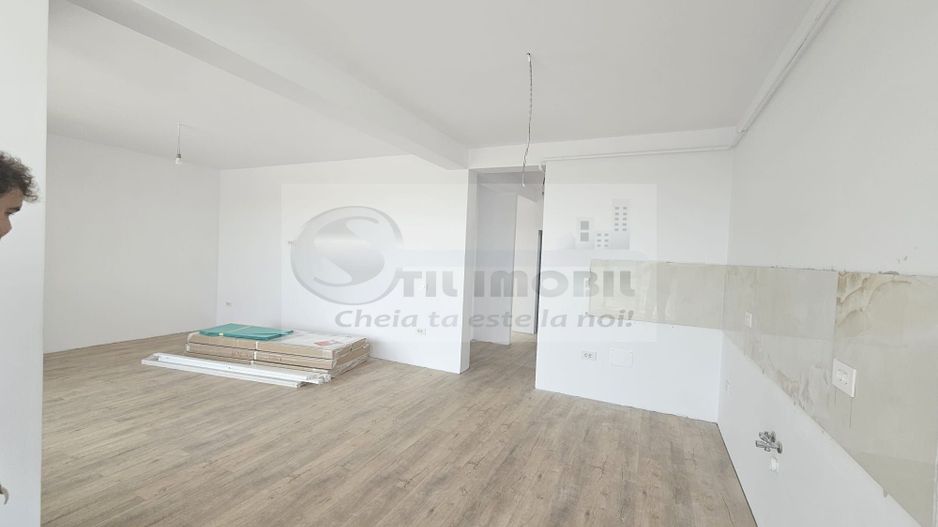 Apartament 3 camere - reper Lac Rediu - 75mp - 104.000Euro - Poză 5