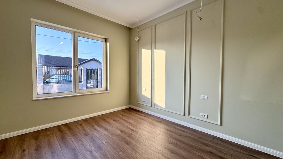 Duplex modern cu grădină, la intrare în Moșnița Nouă - Poză 15