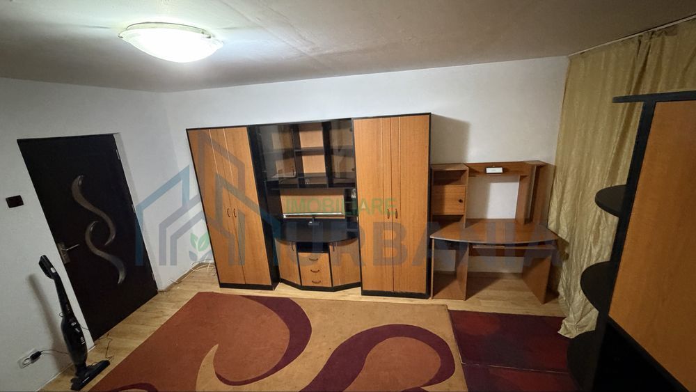 Garsonieră spațioasă de 32 mp de închiriat în Iași - Poză 1