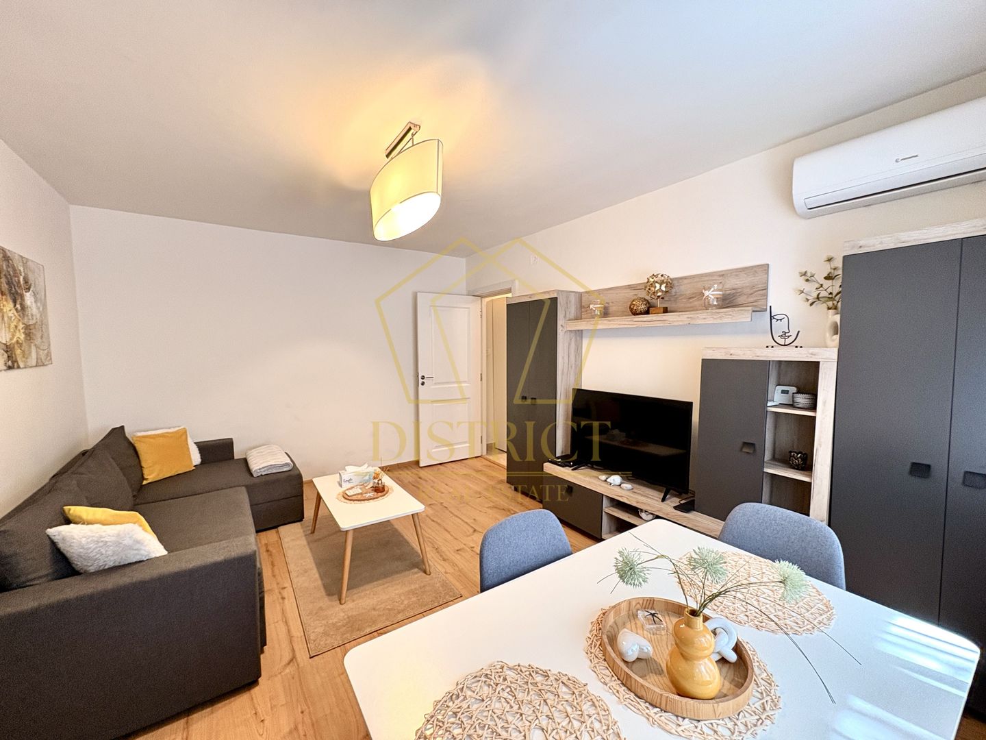 Apartament superb cu 2 camere | Spitalul Județean - Poză 3