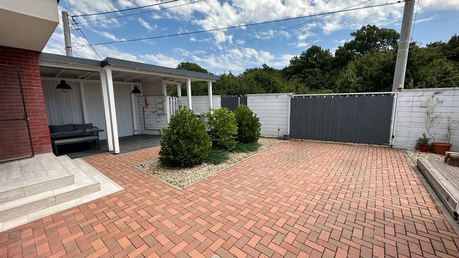 Duplex zona Pădurea Verde Dumbravita - Poză 3