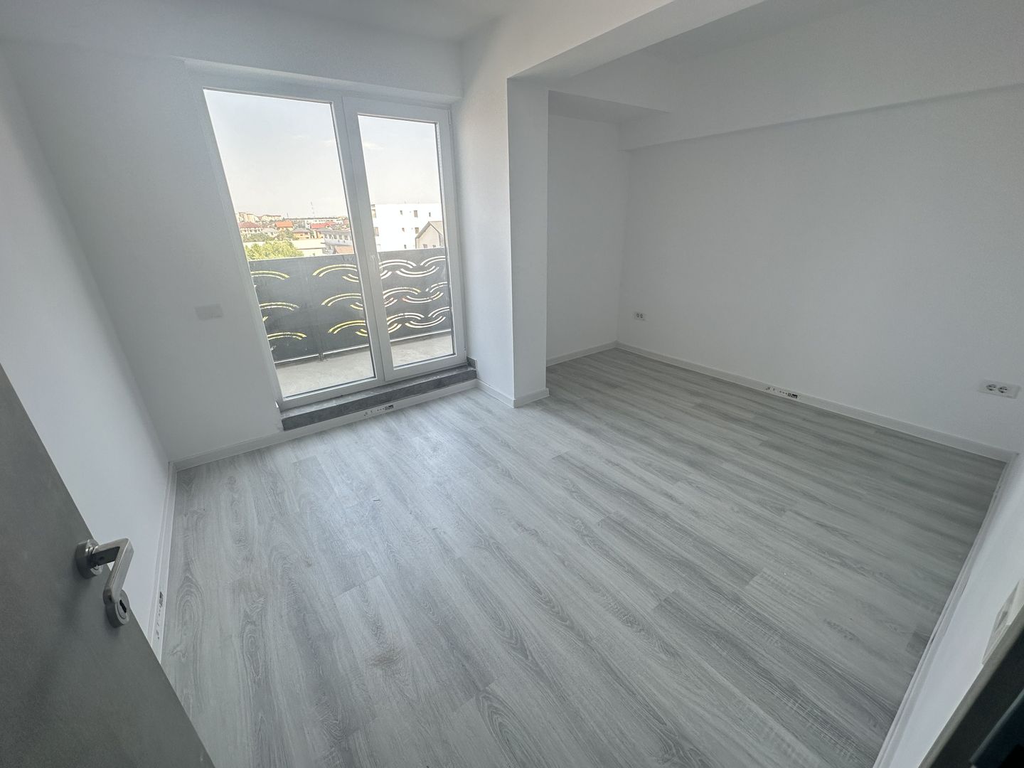 AP. 3 CAMERE SAFIRULUI, LOC PARCARE, RATE DEZVOLTATOR, COMISION 0% - Poză 4