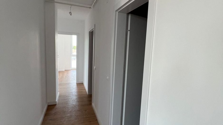 Apartament 4 camere, parcare subterana+boxa. Telegrafului - Poză 6