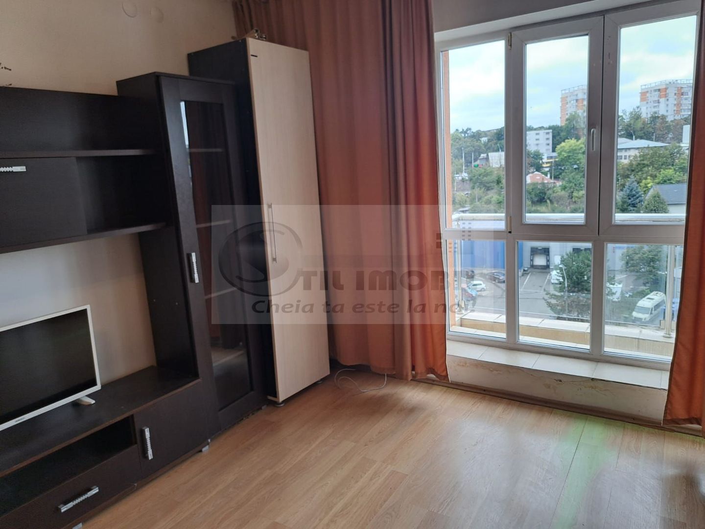 Apartament 2 Camere Tatarasi - 400 euro - Poză 1