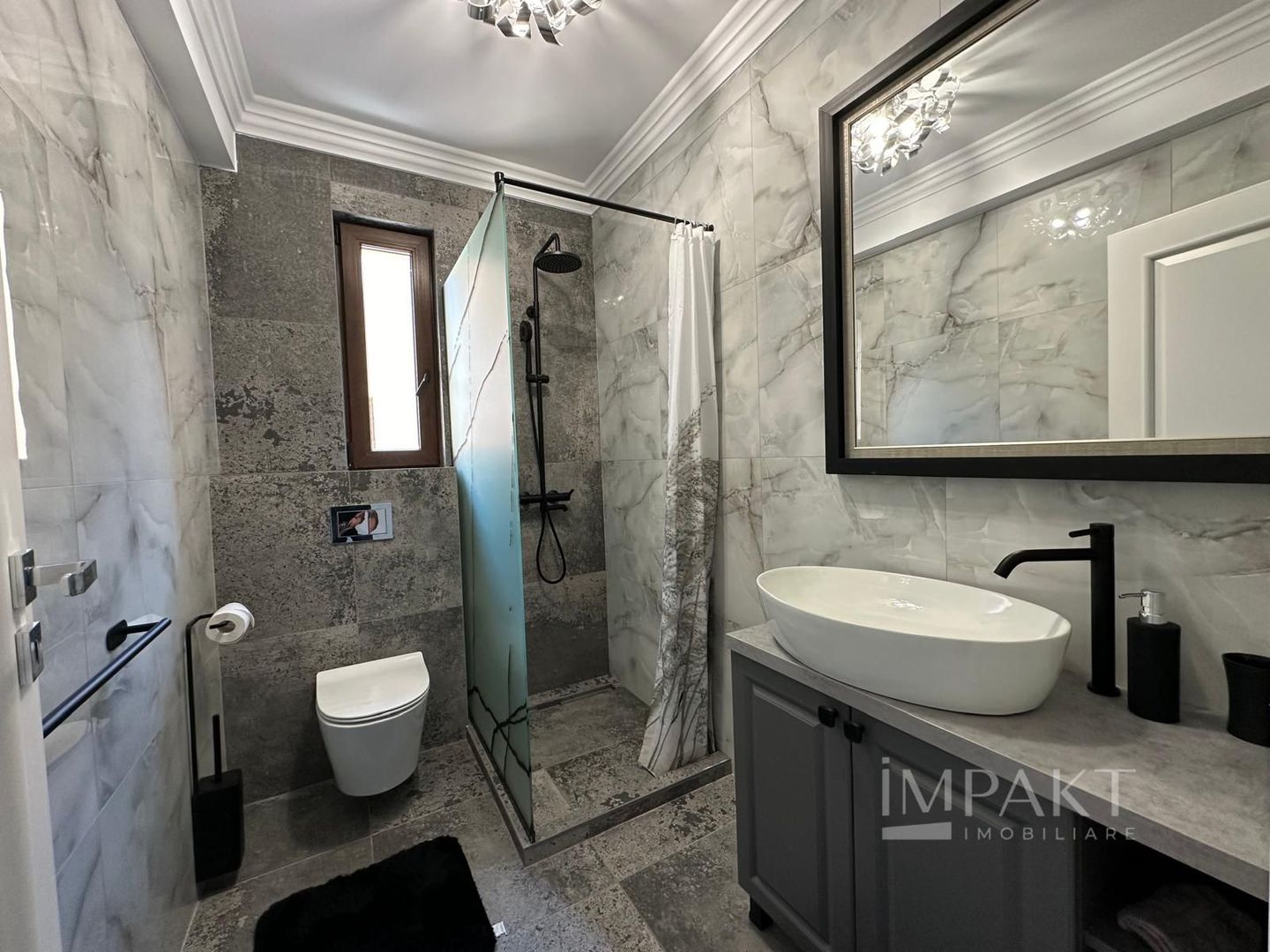 Vila deosebita spre inchiriere in Dezmir! - Poză 15