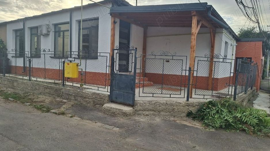 BRASADAS vinde casa 4 cam Sararie - Copou. - Poză 1
