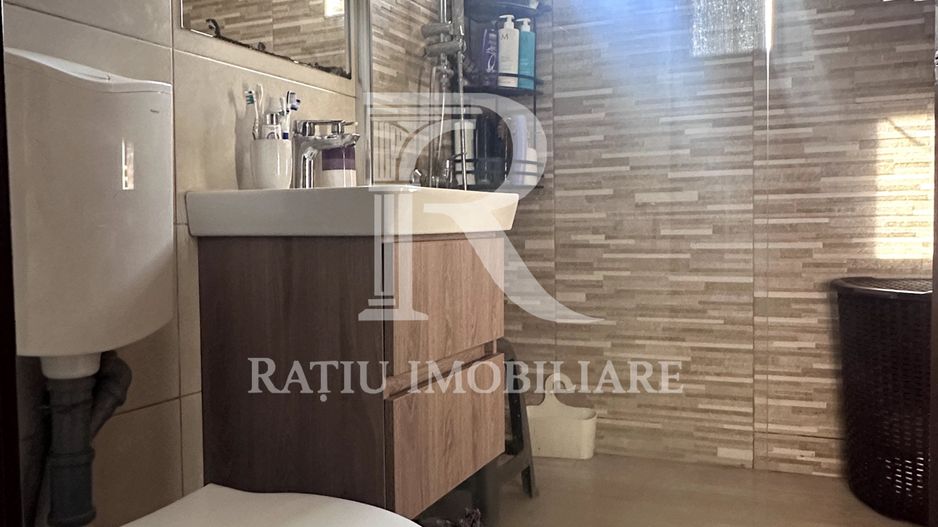 Apartament cu 3 camere | Zona Universității | Oradea - Poză 13