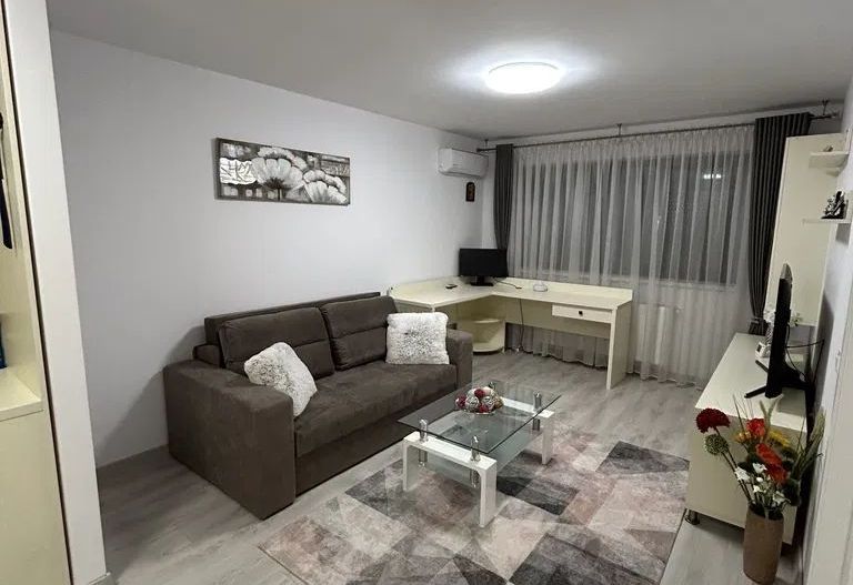 GARSONIERA HILS PALLADY, BUCATARIE INCHISA, BLOC NOU, PARCARE, METROU - Poză 1