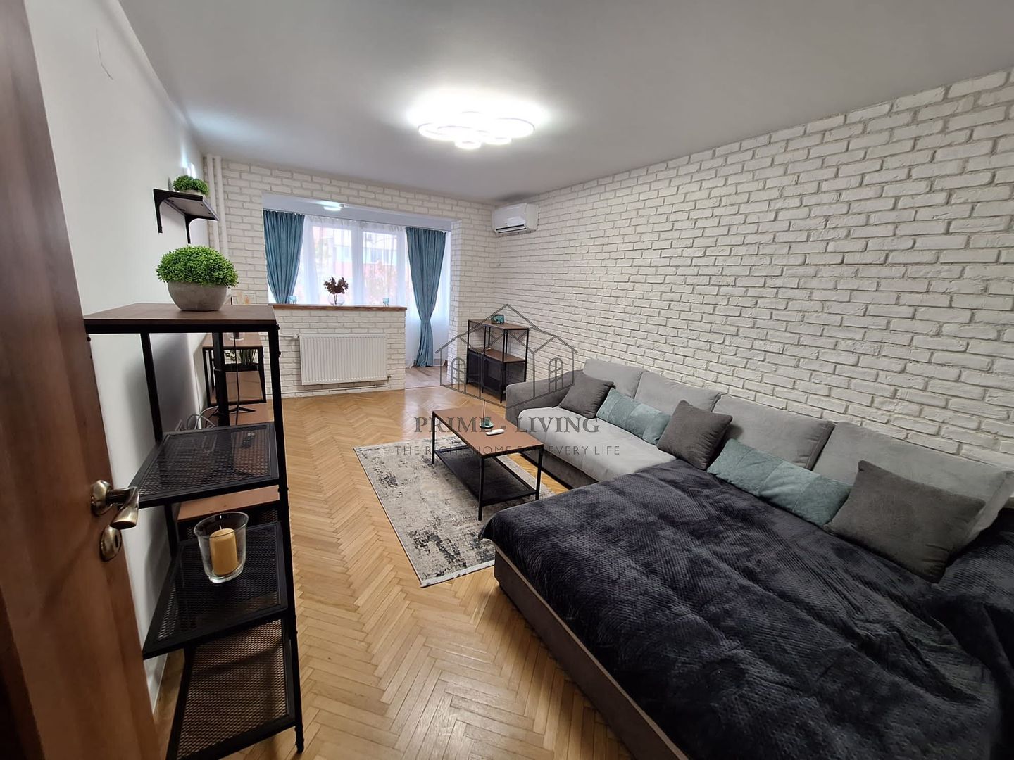 APARTAMENT DE 3 CAMERE FRUMOS RENOVAT LA INCHIRIERE IN DOROBANTILOR - Poză 2