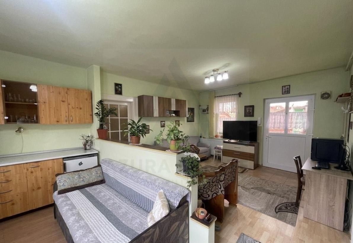 Apartament la casa 2 camere 76 mp utili terasa 8 mp Zona Terezian - Poză 4
