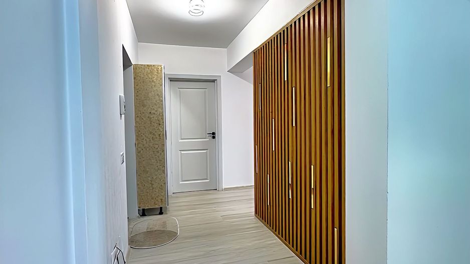 3 camere decomandat bucatarie inchisa 79mp Grand Arena parcare inclusa - Poză 12