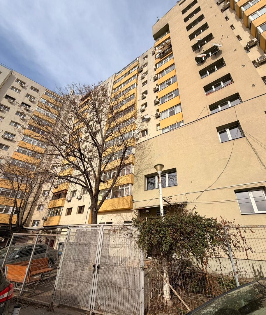 Apartament 3 camere - Decomandat - Sos. Colentina - Poză 11