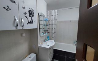 Vand apartament 3 camere mobilat si utilat - Poză 6