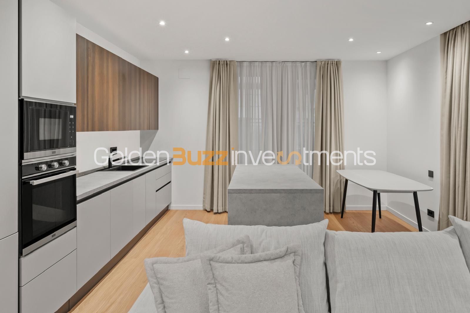Închiriere Apartament Unic 3 Camere în Zona Primăverii - Poză 4