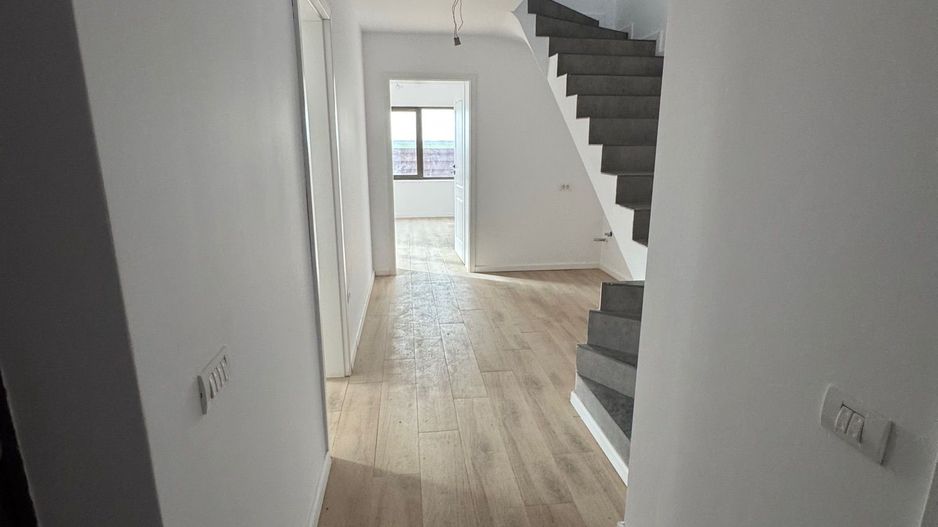 Vila Otopeni Odaile, zona linistita, 0% comision - Poză 6