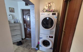 Apartament 2 camere, decomandat, Cetate, et.3 - Poză 7
