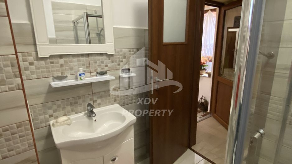 Vila  Frumoasa , Sibiu ,6 camere , 5 Bai , mobilata ,utilata - Poză 33