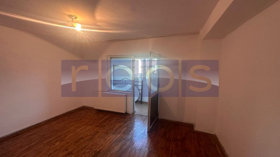 APARTAMENT DE VANZARE 3 CAMERE | 100 MP - Poză 2