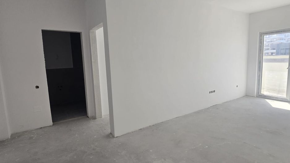 COMISION 0% APARTAMENT 2 CAMERE FINISAT STRADA EROILOR - Poză 3