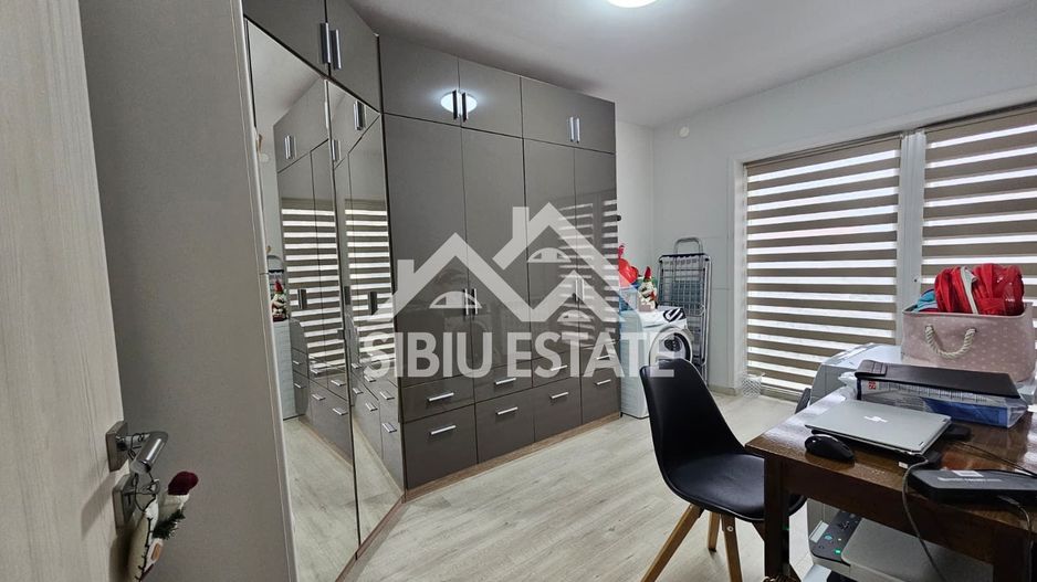 Casa Sibiu teren 500 mp Calea Poplacii - Poză 8