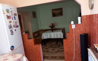 Ag EUROPA vinde ap. 2 camere 65mp în Carpați 2 Etaj 4 - Poză 2