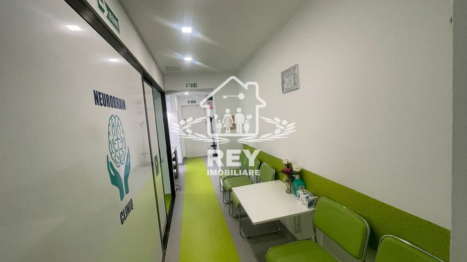 Spațiu comercial de vânzare zonă centrală - Poză 16