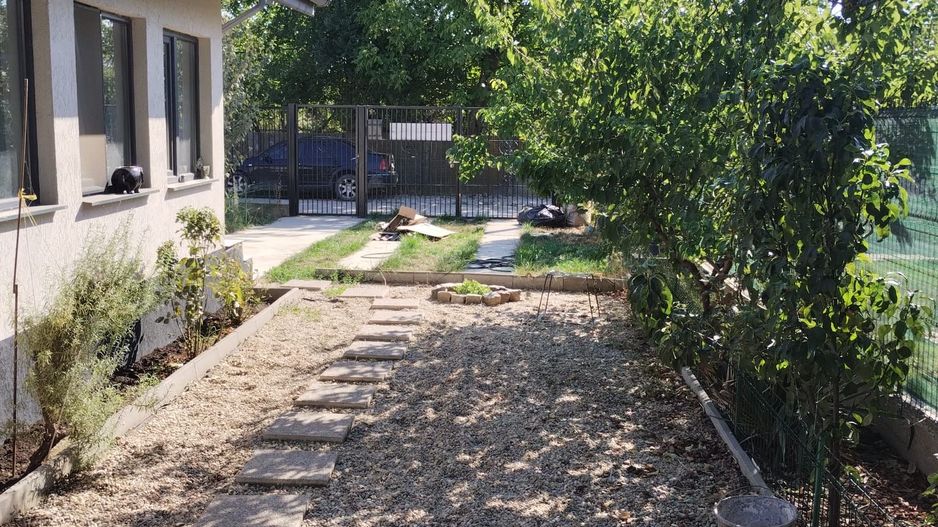 Casa individuala unde confortul întâlnește liniștea! - Poză 2