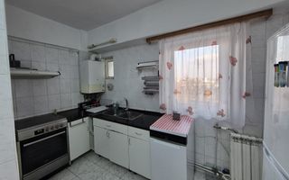 Apartament 3 camere | decomandat | 73 mp | zona centrala - Poză 2
