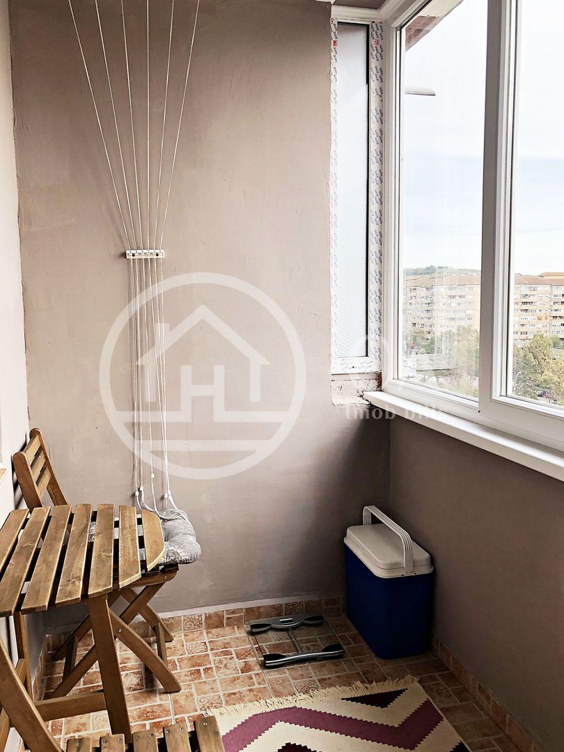 Apartament cu 3 camere de vanzare in Rogerius, Oradea - Poză 12