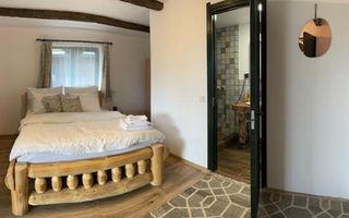 Pensiune agroturistică: 3 case tradiționale + teren în Desești - Poză 7