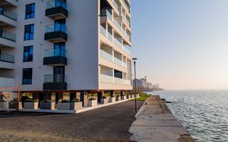 2 camere Mamaia | Private Lake- bloc 2025| Vedere frontală la lac, la 5 m de apa - Poză 21