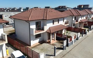 Intrarea in Sanpetru / Cartier Privat / Credit - Poză 3