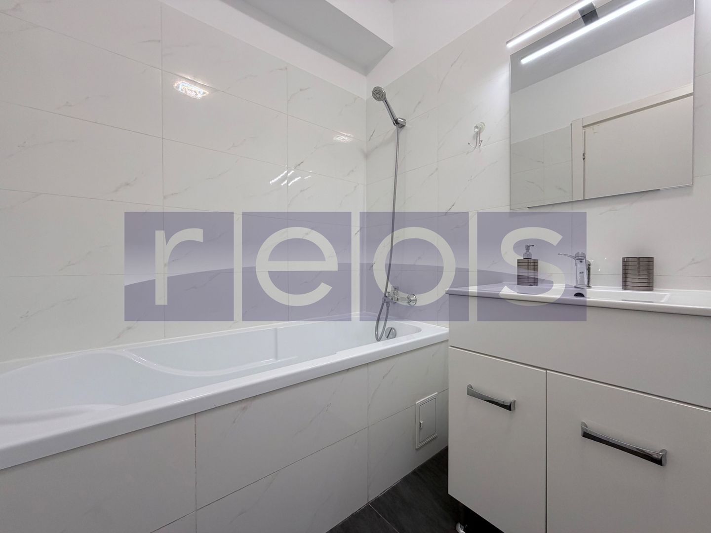 VANZARE | 2 CAMERE | PIPERA | COMPLET MOBILAT SI UTILAT | - Poză 11