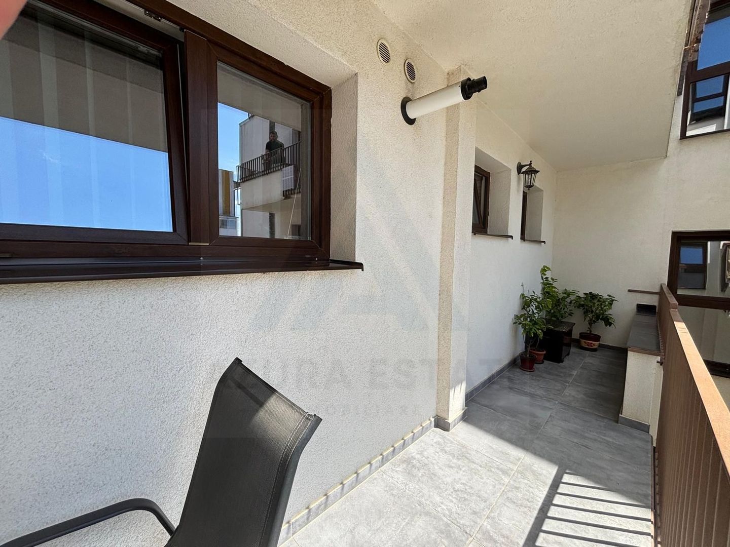 Apartament impecabil 69,5mp 3 camere  2 băi etaj 1 cu loc de parcare - Poză 26