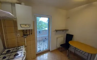 De vanzare apartament cu 3 camere, decomandat, etajul 2 - Poză 12