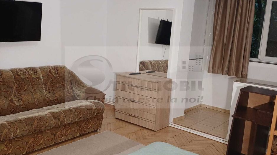 Apartament 1 camera CUG BULEVARD - 350 EURO - Poză 4
