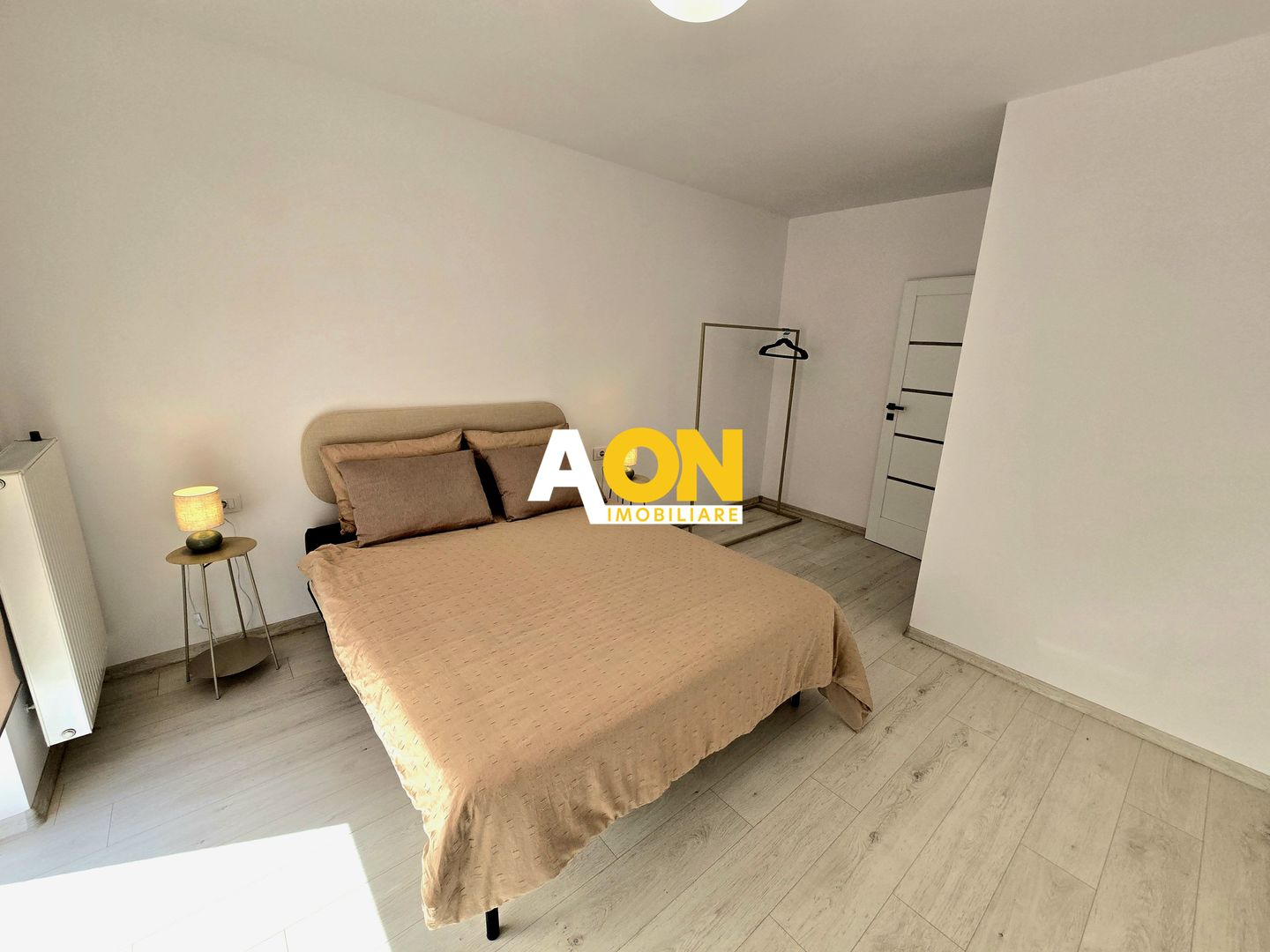 1/2 Duplex, 4 Camere, Ultrafinisat, Zona Alba - Micești - Poză 13