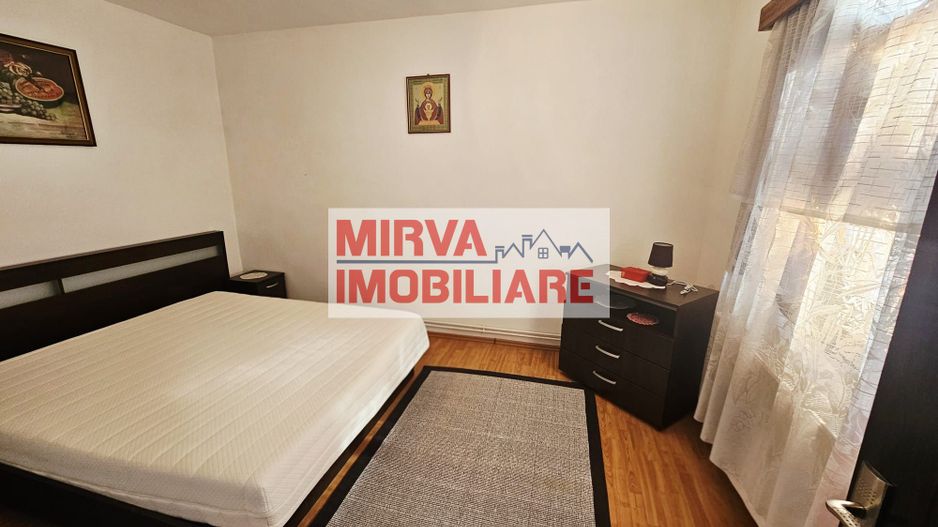 Casă 5 camere + teren generos 1700 mp – Ariceștii Rahtivani - Poză 32