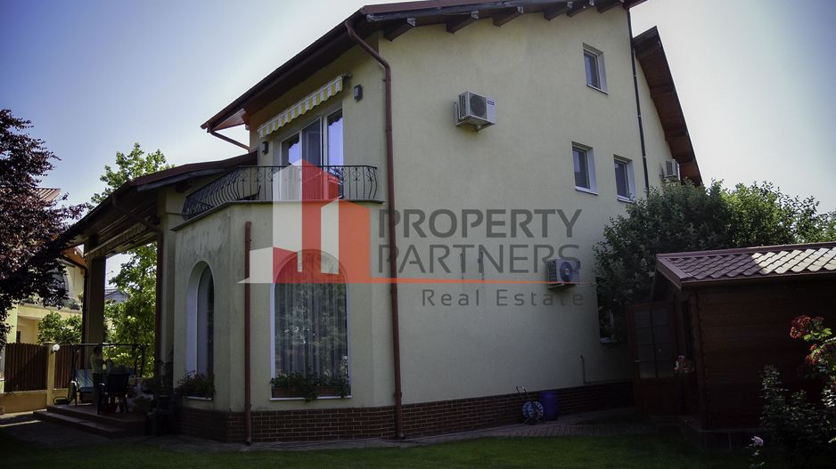 Vila spatioasa cu teren mare Jollie Ville - Poză 11