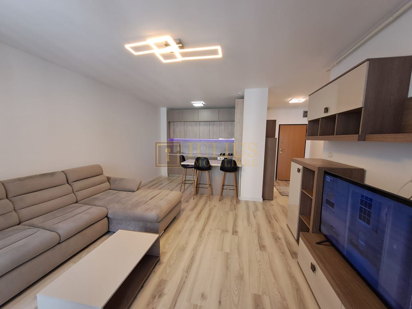 2 camere, bloc nou, loc de parcare-Campeador Residence - Poză 6