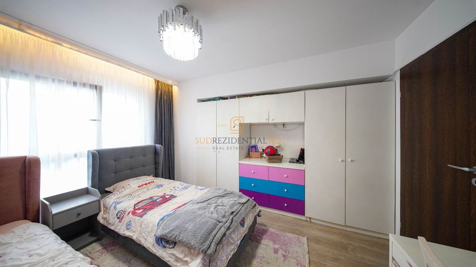 Apartament 3 camere, mobilat si utilat, aproape de metrou - Poză 12