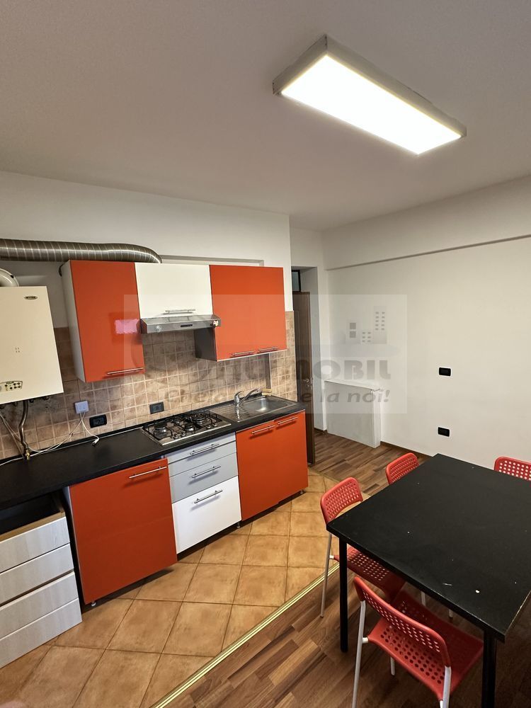 Inchiriez apartament 2 camere - Zona Bucium - Poză 7