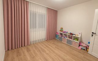 4 Camere Decomandat + 2 Bai  - 95 mp - Renovat  - Zona Mircea Cel Bătrân - Poză 3