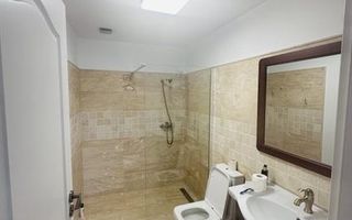 Vila modernă de închiriat pe termen lung – Siliștea Snagovului,  Jacuzzi  Ponton - Poză 13