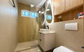 3 camere mobilat modern, la cheie, etaj intermediar - Poză 13