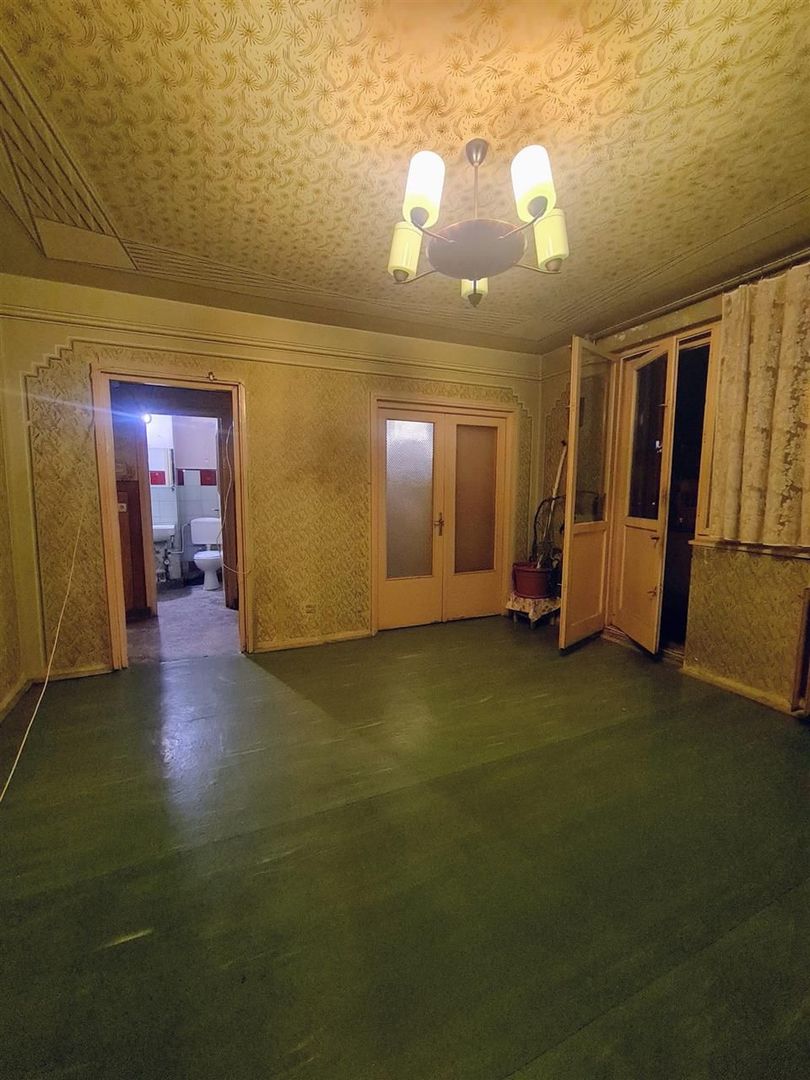 Apartament 4 cam Dacia Oradea - Poză 1