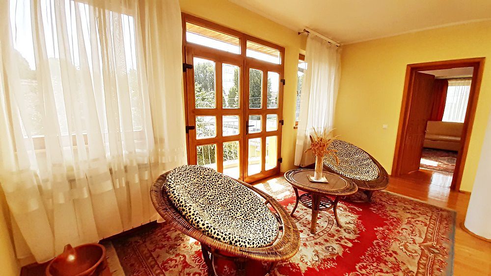 Vanzare casa saseasca renovata total, la 7 Km de Brasov - Poză 6