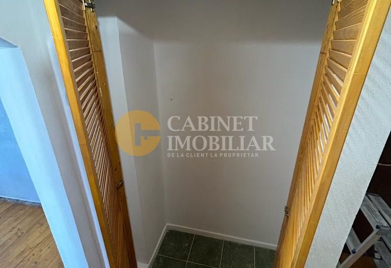 Piata Voievozilor 2 camere decomandat 54mp - Poză 8