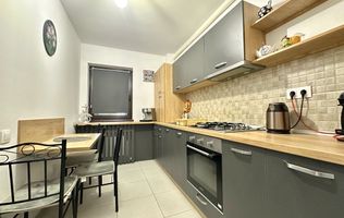 Garsonieră de închiriat + parcare