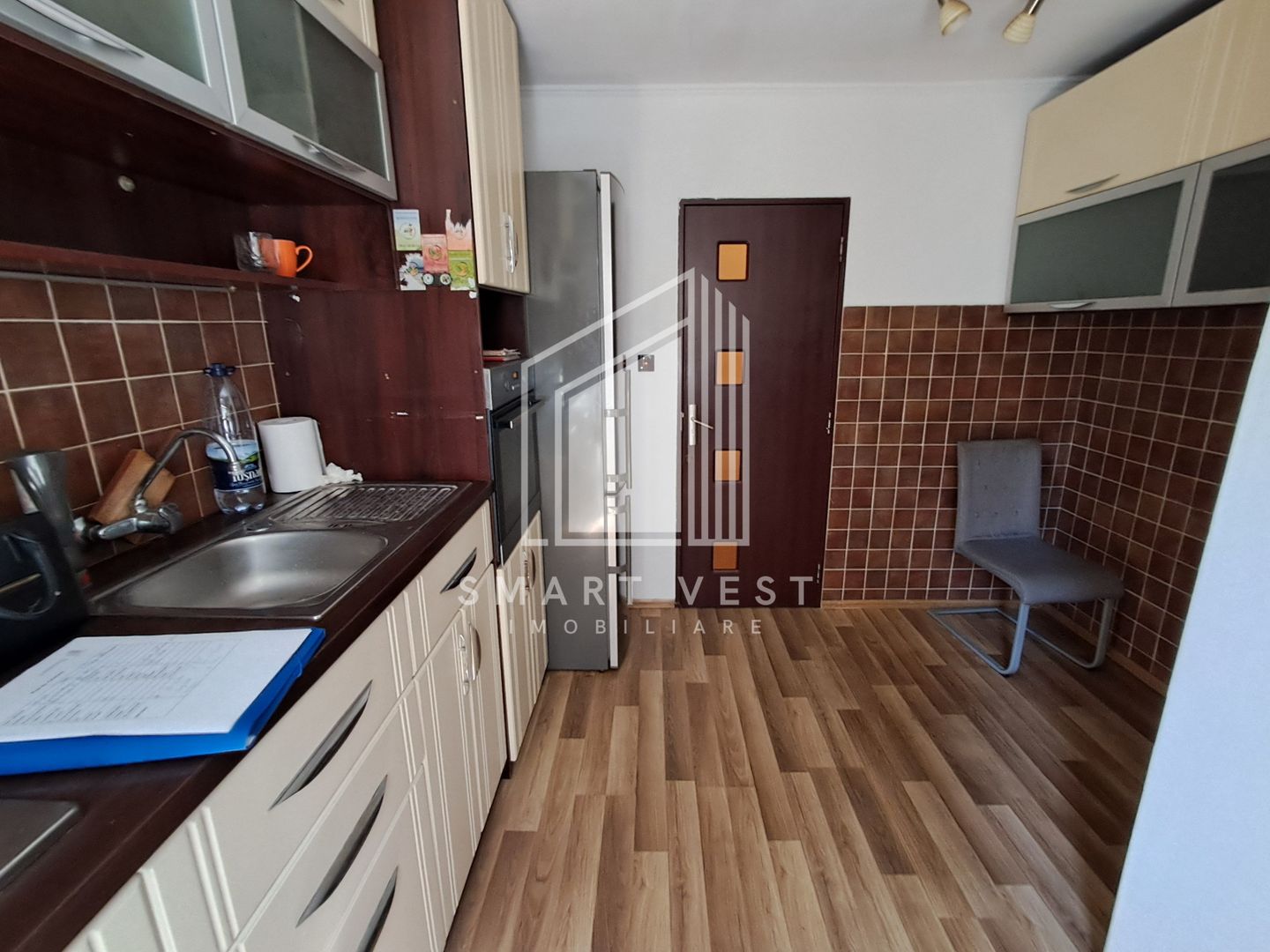 Apartament 4 camere |  Etajul 1 | Zona Micro 16 - Poză 11